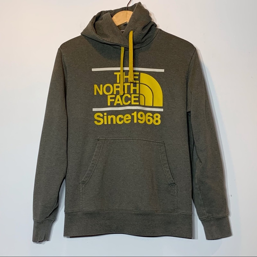 EUC The North Face Gray, Yellow and White Hooded Sweatshirt Hoodie‎